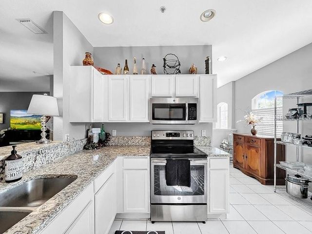 14 SEAGRAPE CIRCLE, Clearwater, FL 33759