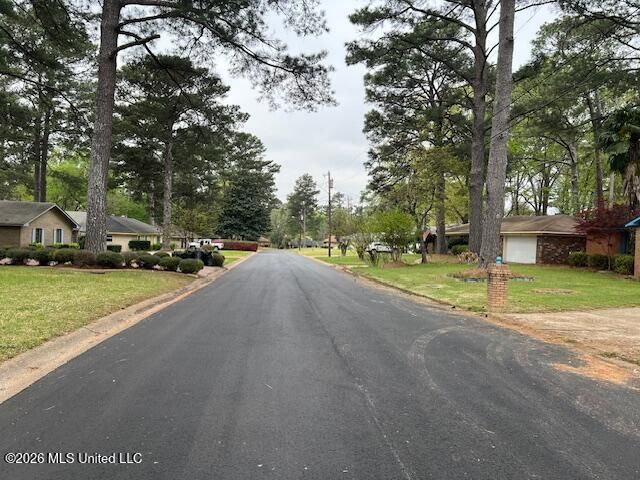 122 Green Harbor Drive, Jackson, MS 39206