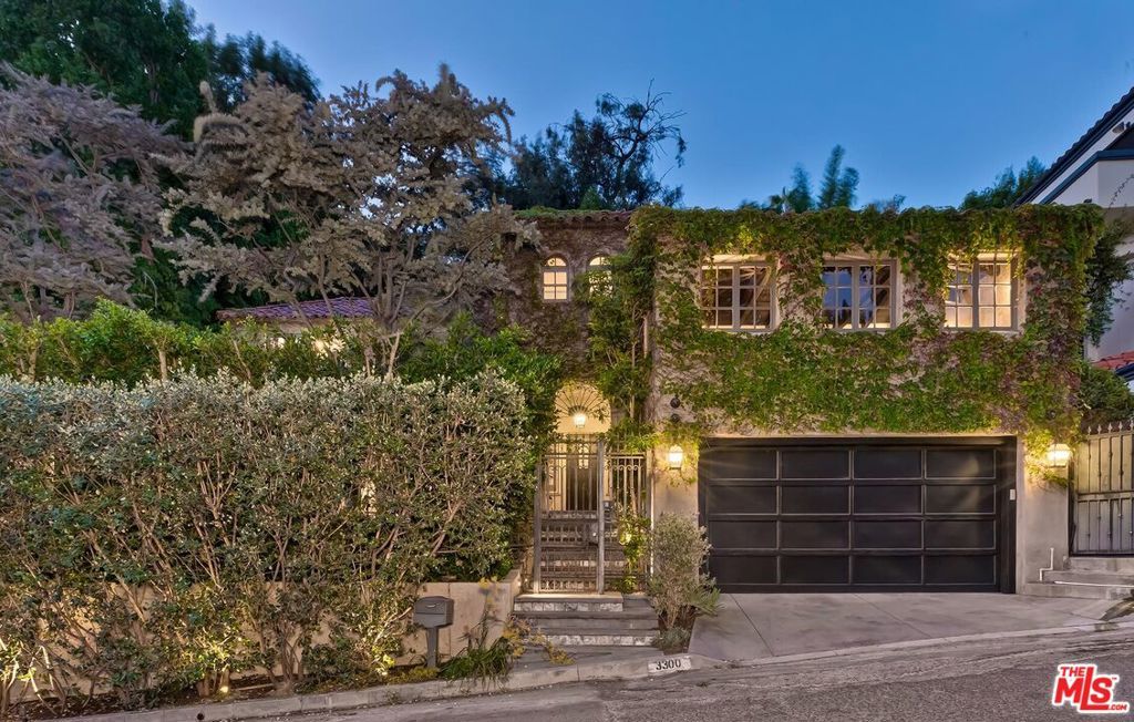 3300 N Knoll Drive, Los Angeles, CA 90068 — exterior