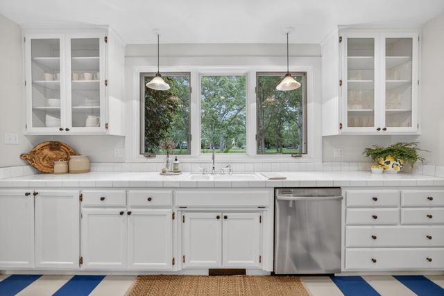 2549 7th Ave, Sacramento, CA 95818