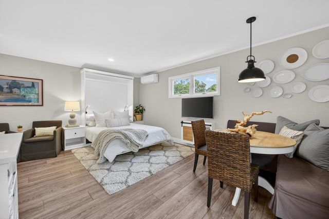 2549 7th Ave, Sacramento, CA 95818