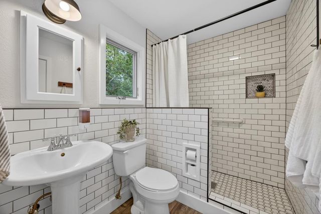 2549 7th Ave, Sacramento, CA 95818