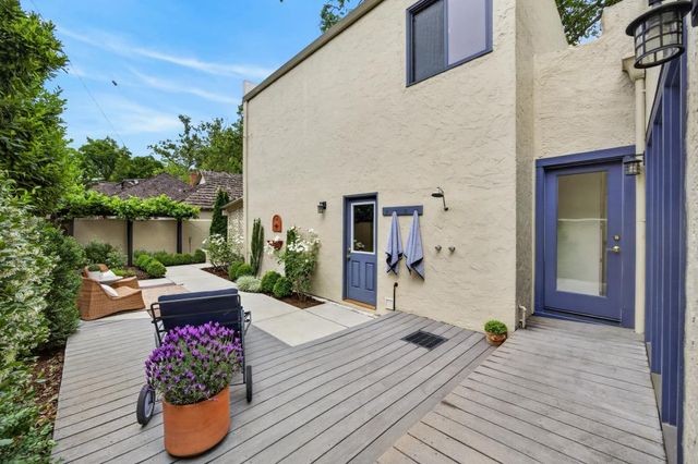 2549 7th Ave, Sacramento, CA 95818