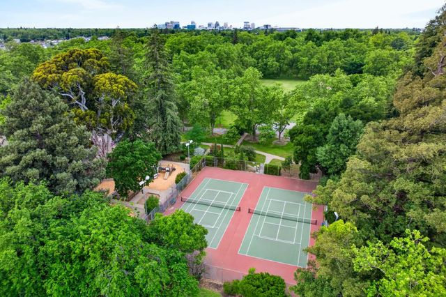 2549 7th Ave, Sacramento, CA 95818