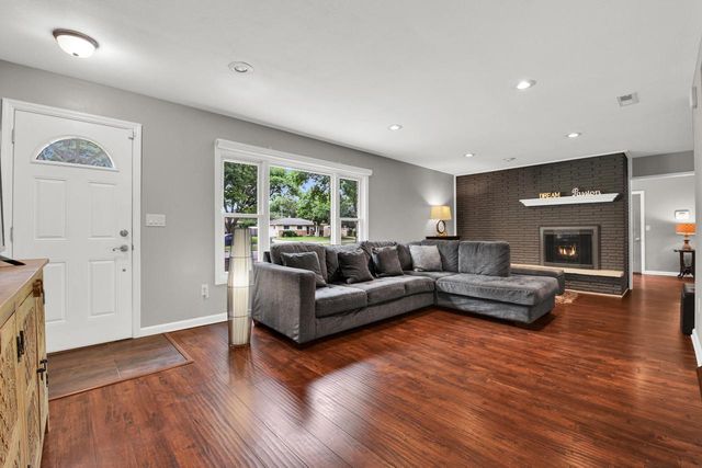 5307 N 107th STREET, Milwaukee, WI 53225