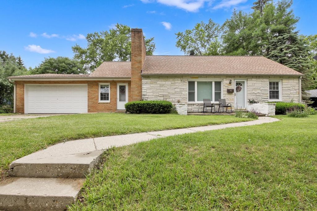 5307 N 107th STREET, Milwaukee, WI 53225