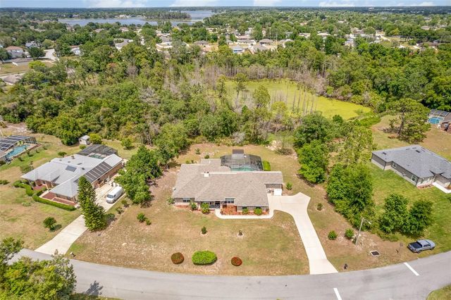 2090 LAKEBREEZE WAY, Deltona, FL 32738