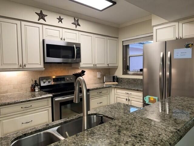 4408 FAIRWAY Drive N, Jupiter, FL 33477