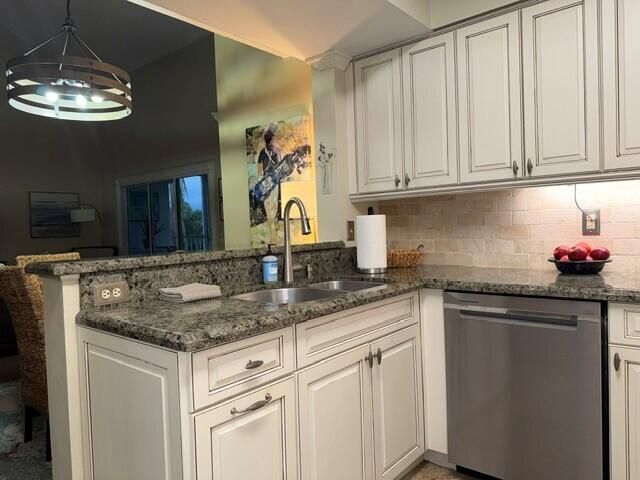 4408 FAIRWAY Drive N, Jupiter, FL 33477