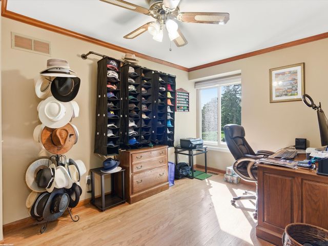 2250 Highsplint Drive, Rochester Hills, MI 48307