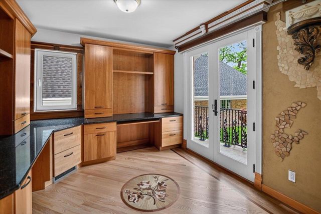 4523 Winnequah Road, Monona, WI 53716