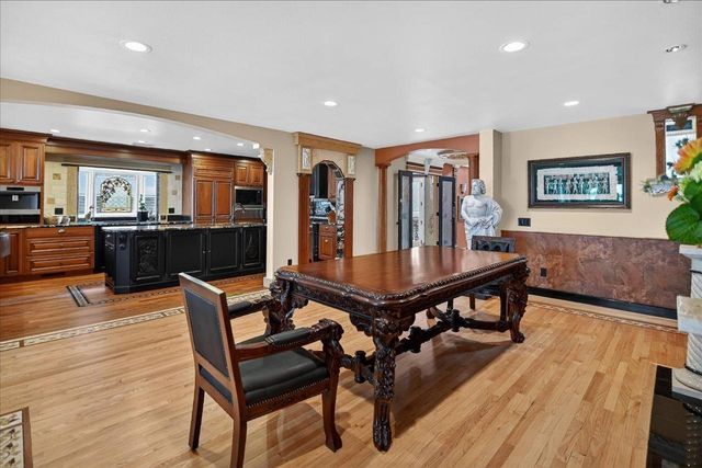 4523 Winnequah Road, Monona, WI 53716