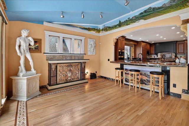 4523 Winnequah Road, Monona, WI 53716