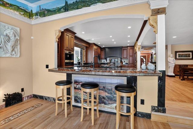 4523 Winnequah Road, Monona, WI 53716