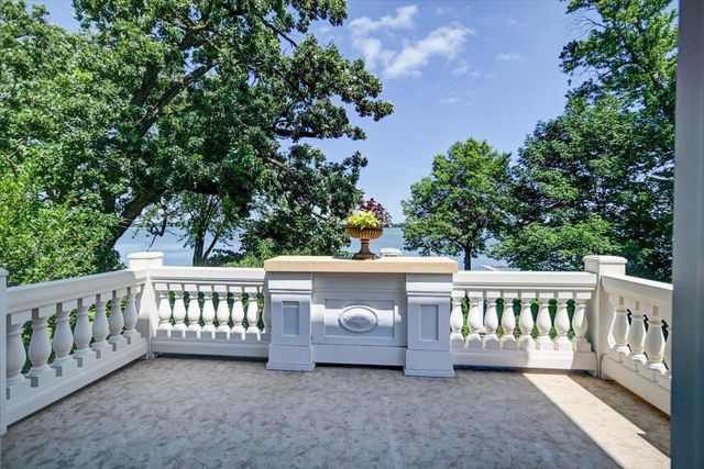 4523 Winnequah Road, Monona, WI 53716