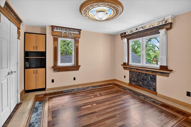 4523 Winnequah Road, Monona, WI 53716