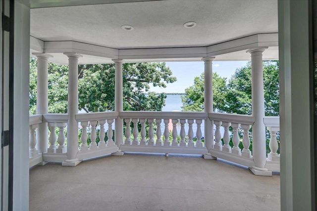 4523 Winnequah Road, Monona, WI 53716