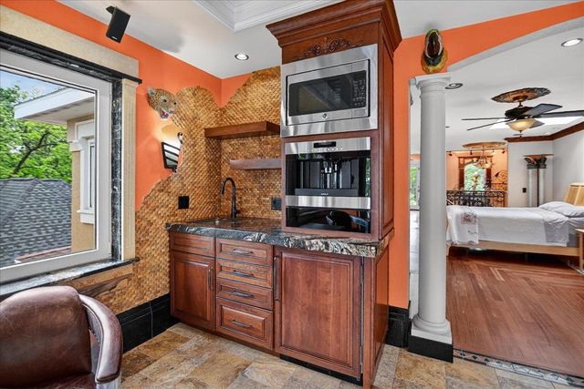 4523 Winnequah Road, Monona, WI 53716