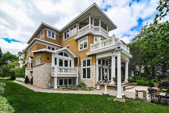 4523 Winnequah Road, Monona, WI 53716