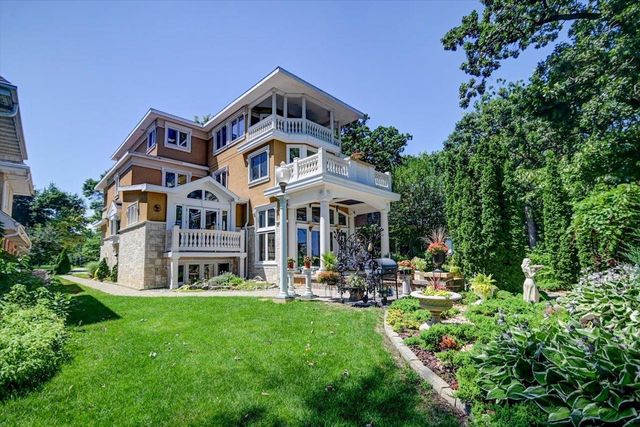 4523 Winnequah Road, Monona, WI 53716