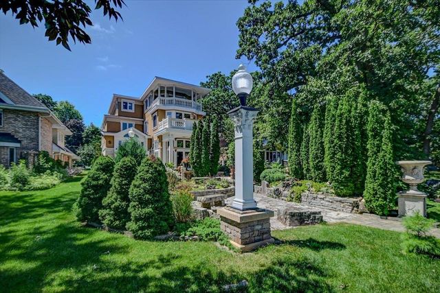 4523 Winnequah Road, Monona, WI 53716