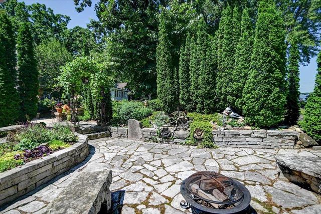 4523 Winnequah Road, Monona, WI 53716