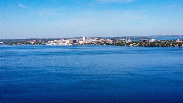 4523 Winnequah Road, Monona, WI 53716