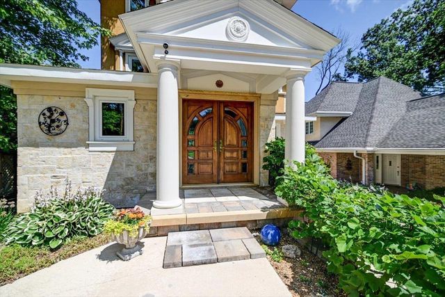4523 Winnequah Road, Monona, WI 53716