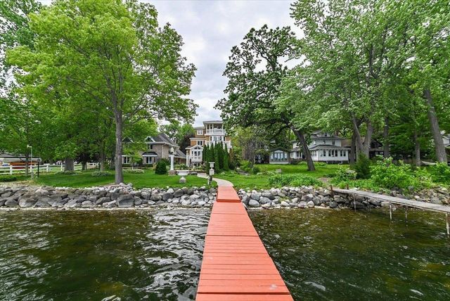4523 Winnequah Road, Monona, WI 53716