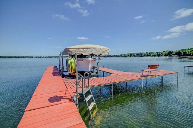 4523 Winnequah Road, Monona, WI 53716