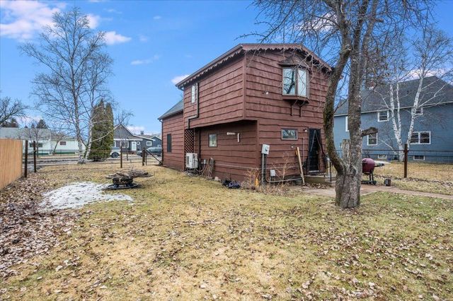 1912 E 3rd Street, Superior, WI 54880