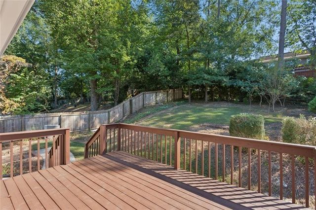 3060 Greenwood Trail SE, Marietta, GA 30067