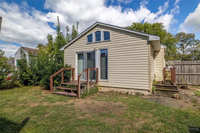 118 South Crescent Drive, Rome, NY 13440