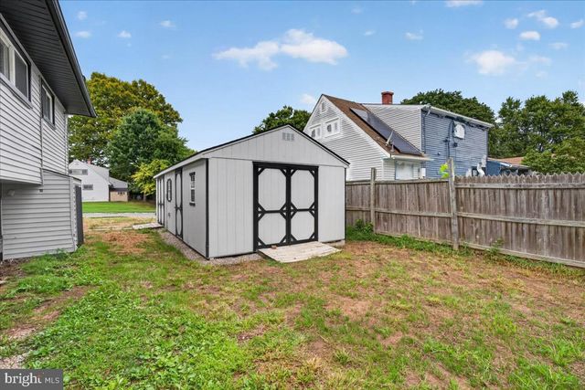 601 BANYAN RD, Newark, DE 19713