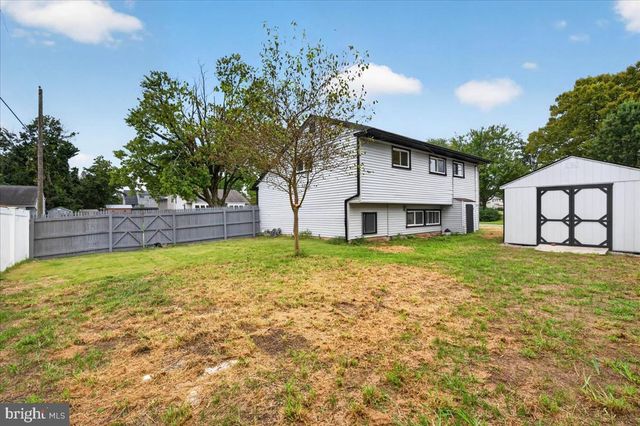 601 BANYAN RD, Newark, DE 19713