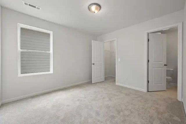 164 Oasis Dr, La Vergne, TN 37086