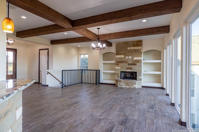 86 Hannah Ln, Boerne, TX 78006