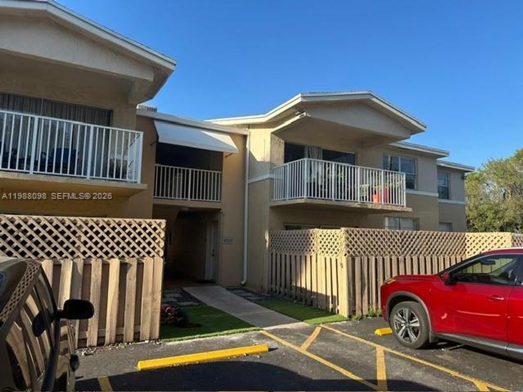 4500 NW 79th Ave 2B, Doral, FL 33166