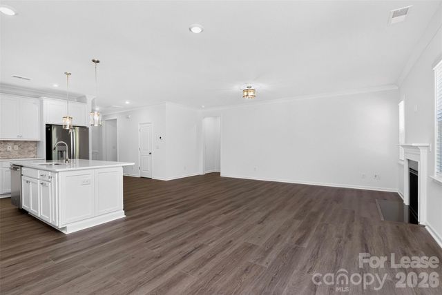 11225 Lochmere Road, Charlotte, NC 28278