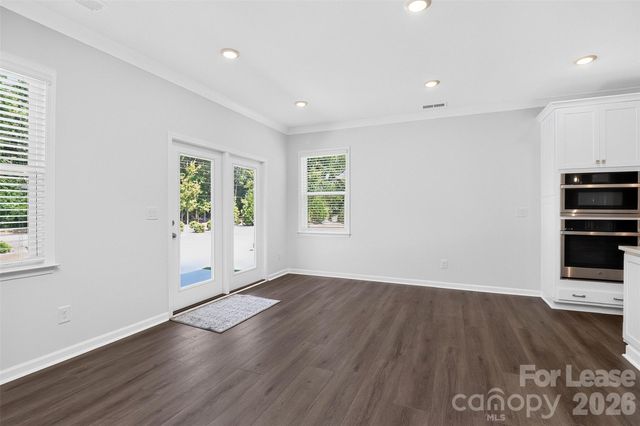 11225 Lochmere Road, Charlotte, NC 28278