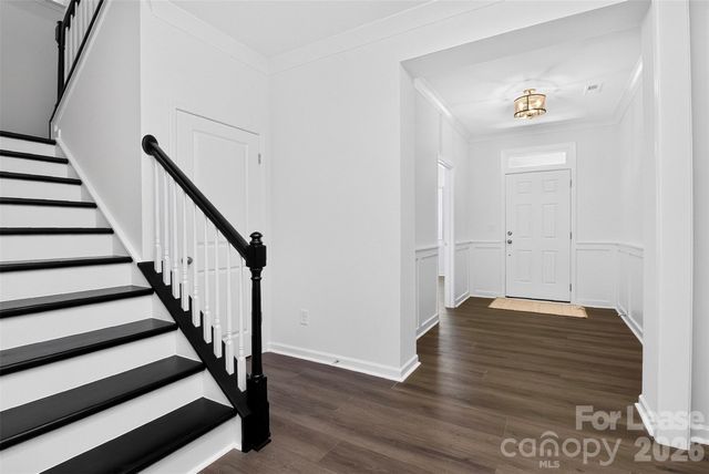 11225 Lochmere Road, Charlotte, NC 28278