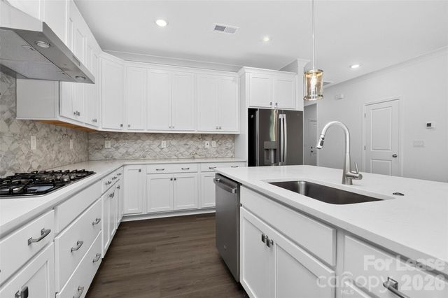 11225 Lochmere Road, Charlotte, NC 28278