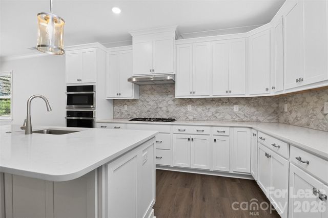 11225 Lochmere Road, Charlotte, NC 28278