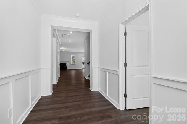 11225 Lochmere Road, Charlotte, NC 28278