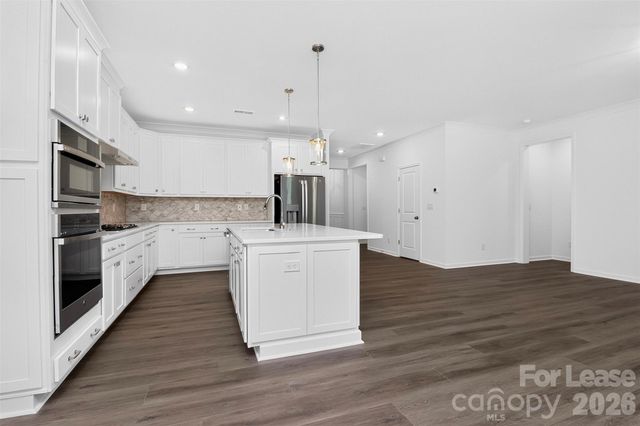 11225 Lochmere Road, Charlotte, NC 28278