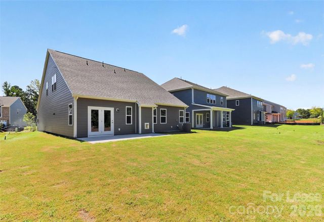 11225 Lochmere Road, Charlotte, NC 28278