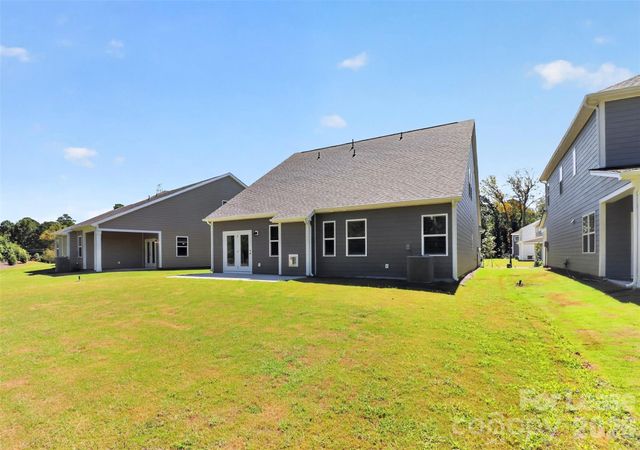 11225 Lochmere Road, Charlotte, NC 28278