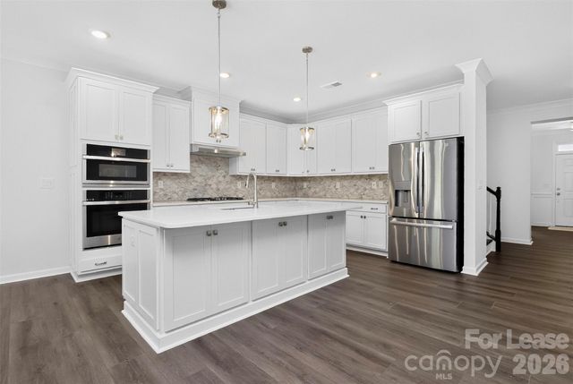 11225 Lochmere Road, Charlotte, NC 28278