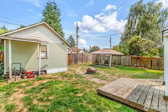2309 McDougall Avenue, Everett, WA 98201
