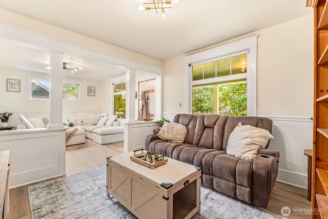 2309 McDougall Avenue, Everett, WA 98201